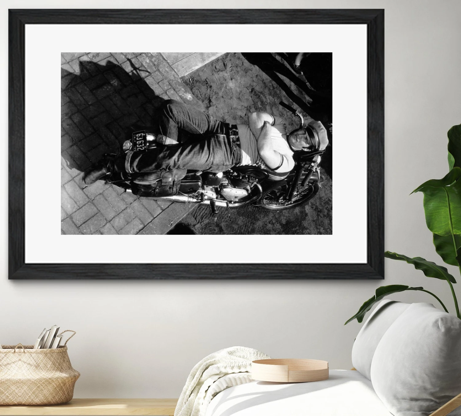 The Wild One Directed By Laszlo Benedek, 1953 - Image 13