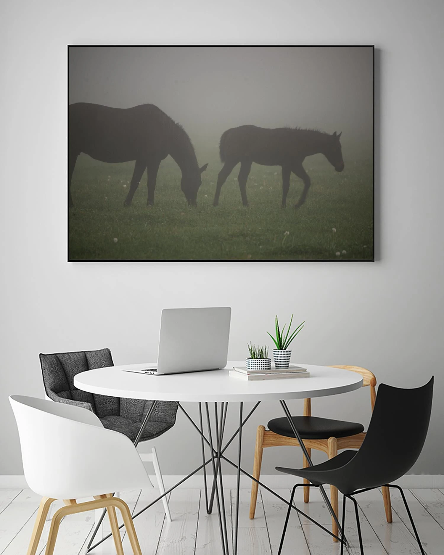 Photograph 3 - Image 18